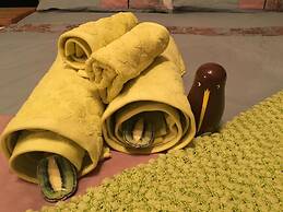 Breakfast at Tiffany's B&B