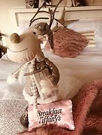 Breakfast at Tiffany's B&B