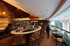 Kunming Green Lake Hotel