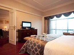 Kunming Green Lake Hotel