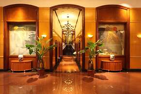 Kunming Green Lake Hotel