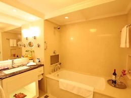 Kunming Green Lake Hotel