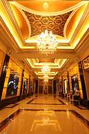 Kunming Green Lake Hotel