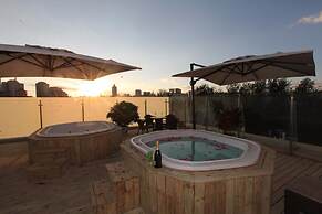 Kunming Green Lake Hotel