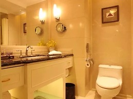 Kunming Green Lake Hotel