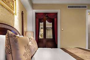 Kunming Green Lake Hotel