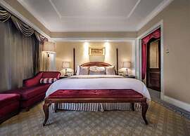 Kunming Green Lake Hotel