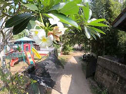 Shrinith's Place - Dodanduwa