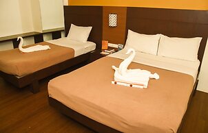 Tacloban Plaza Hotel