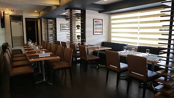 Tacloban Plaza Hotel