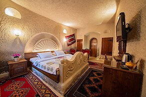 Safran Cave Hotel