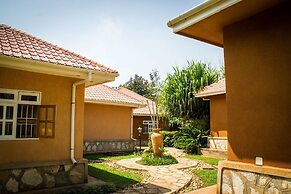 Kabalega Resort
