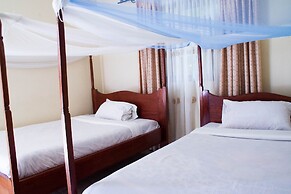 Kabalega Resort