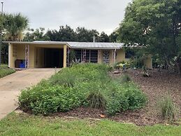 Beachside Charmer 2107