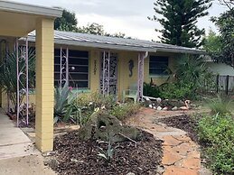 Beachside Charmer 2107