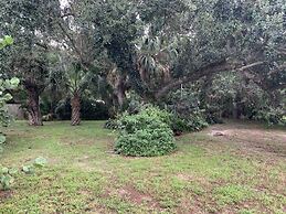 Beachside Charmer 2107