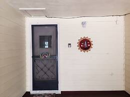 Beachside Charmer 2107