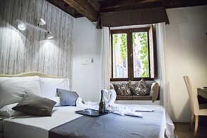 Do-Do Navona Suites