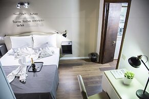 Do-Do Navona Suites