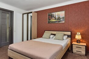 Venus Hotel