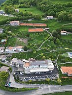 Village Hotel Lucia