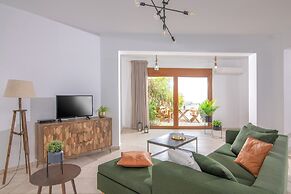 Infinite Blue Apartments