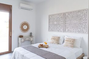 Infinite Blue Apartments