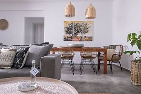 Infinite Blue Apartments