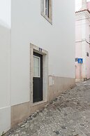 Almamater Lisbon Apartments