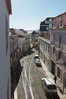 Almamater Lisbon Apartments