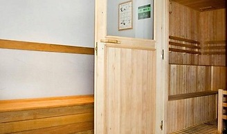 BA Hollywood Apartments