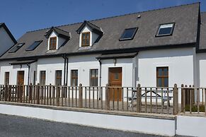 Hookless Holiday Homes