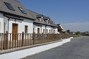 Hookless Holiday Homes