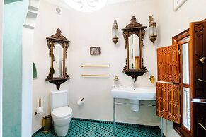 Riad Asrari