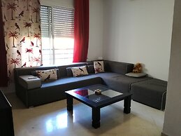 Cosy Apartment Tanit Center