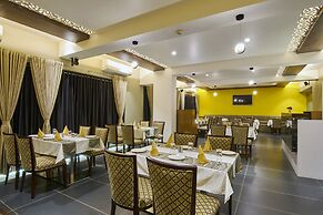 Hotel 3 Leaves Kolhapur
