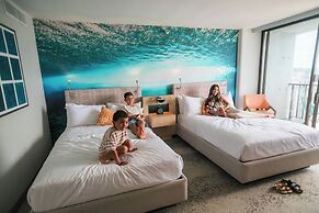 OUTRIGGER Waikiki Beachcomber Hotel