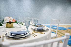 OUTRIGGER Waikiki Beachcomber Hotel