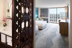 OUTRIGGER Waikiki Beachcomber Hotel