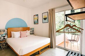 Nílu Cancun Downtown by Selina