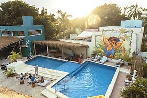 Nílu Cancun Downtown by Selina