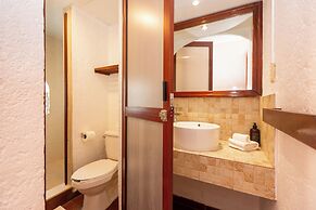 Nílu Cancun Downtown by Selina