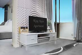 King Deluxe Apartments
