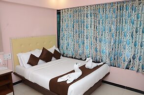 Hotel Sai Leela Grand