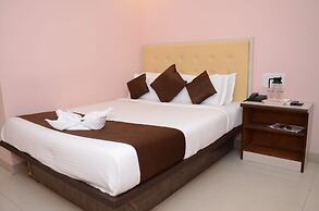 Hotel Sai Leela Grand