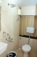 Hotel Sai Leela Grand