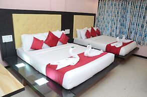 Hotel Sai Leela Grand