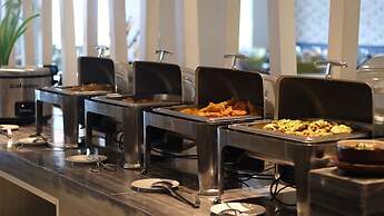 Golden Tulip Essential Makassar