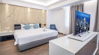 Golden Tulip Essential Makassar