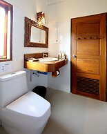 Salay River View Inn